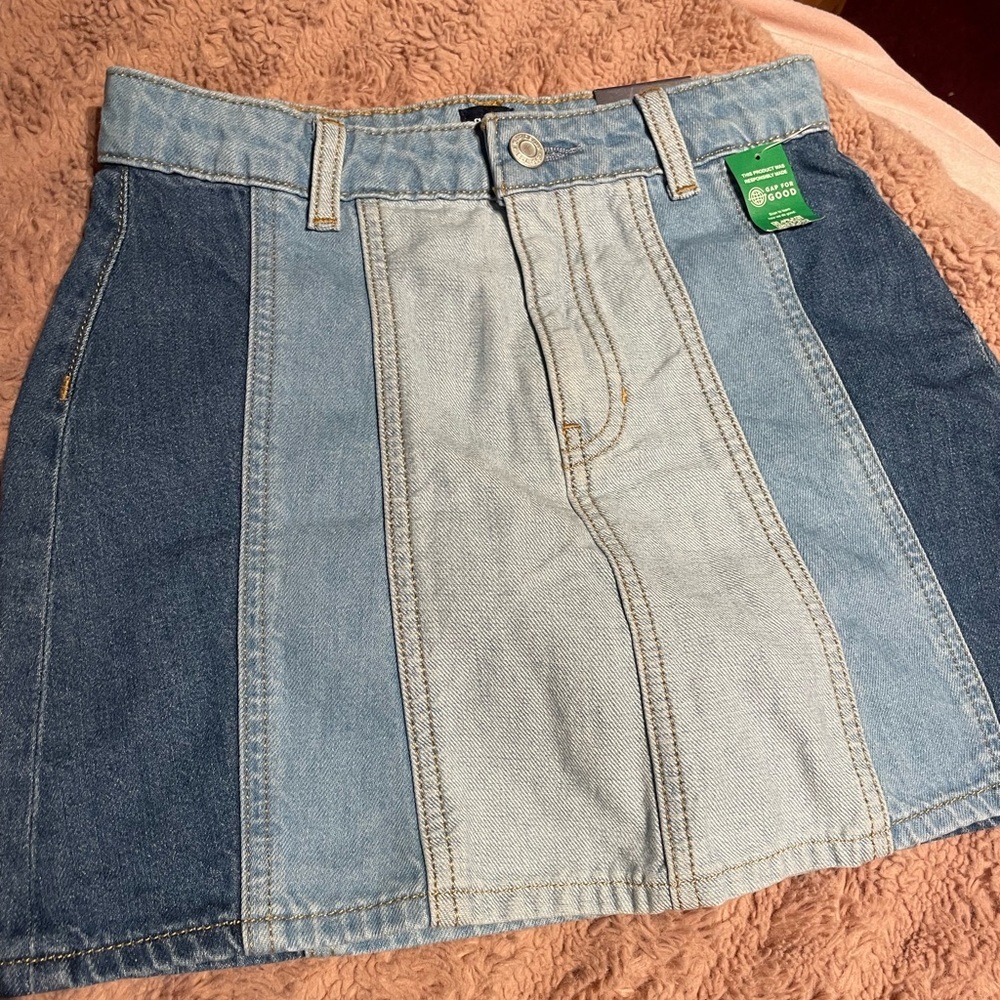 NWT Girl’s Gap Denim Color block Mini Skirt